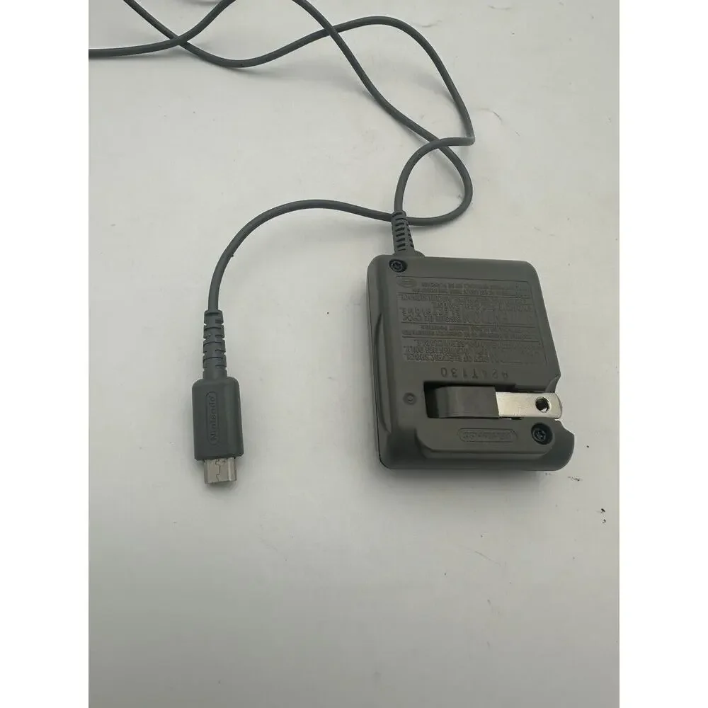 Lot Of 2- Official Nintendo USG-002 DS Lite Wall Power Charger AC Adapter OEM